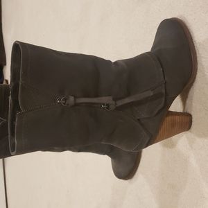 Kensie Gray Boots with Zippers